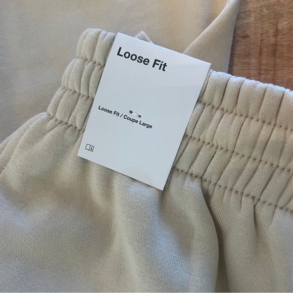 Nike Sportswear Club Fleece Big Kids' Oversized Sweatshirt/Joggers set - Picture 7 of 9